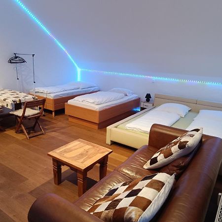 In Villa 56 Qm Apartment, 24 H Check-In,Free Parking Hannover Buitenkant foto