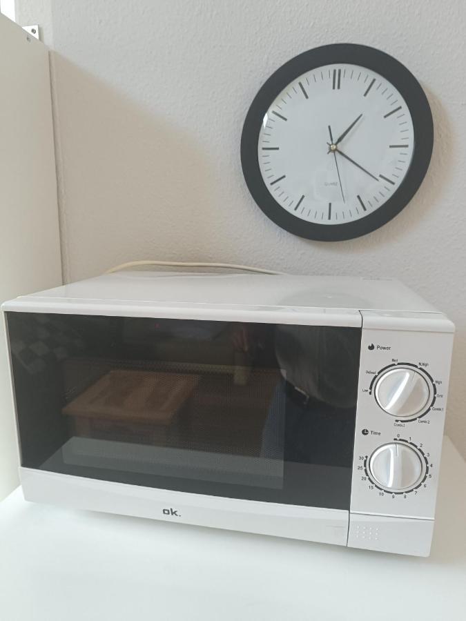 In Villa 56 Qm Apartment, 24 H Check-In,Free Parking Hannover Buitenkant foto
