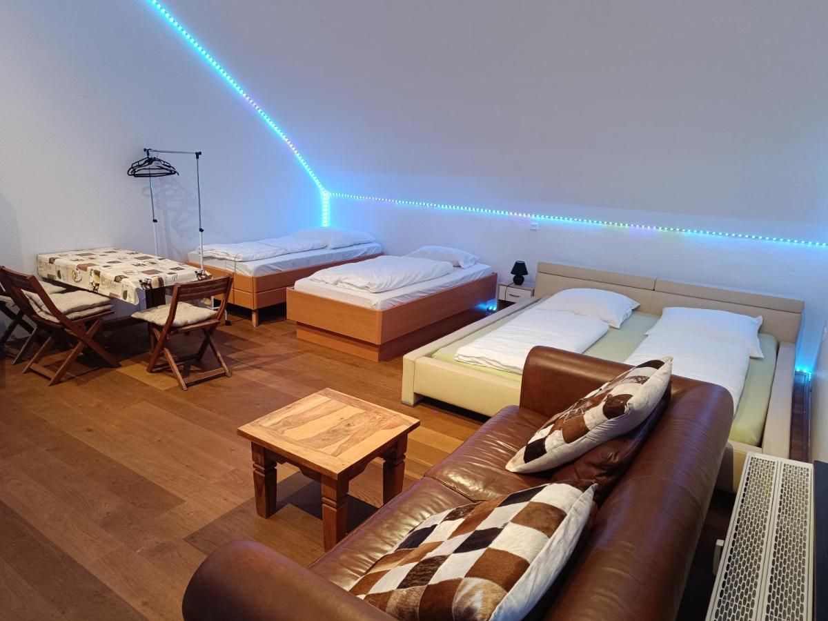 In Villa 56 Qm Apartment, 24 H Check-In,Free Parking Hannover Buitenkant foto