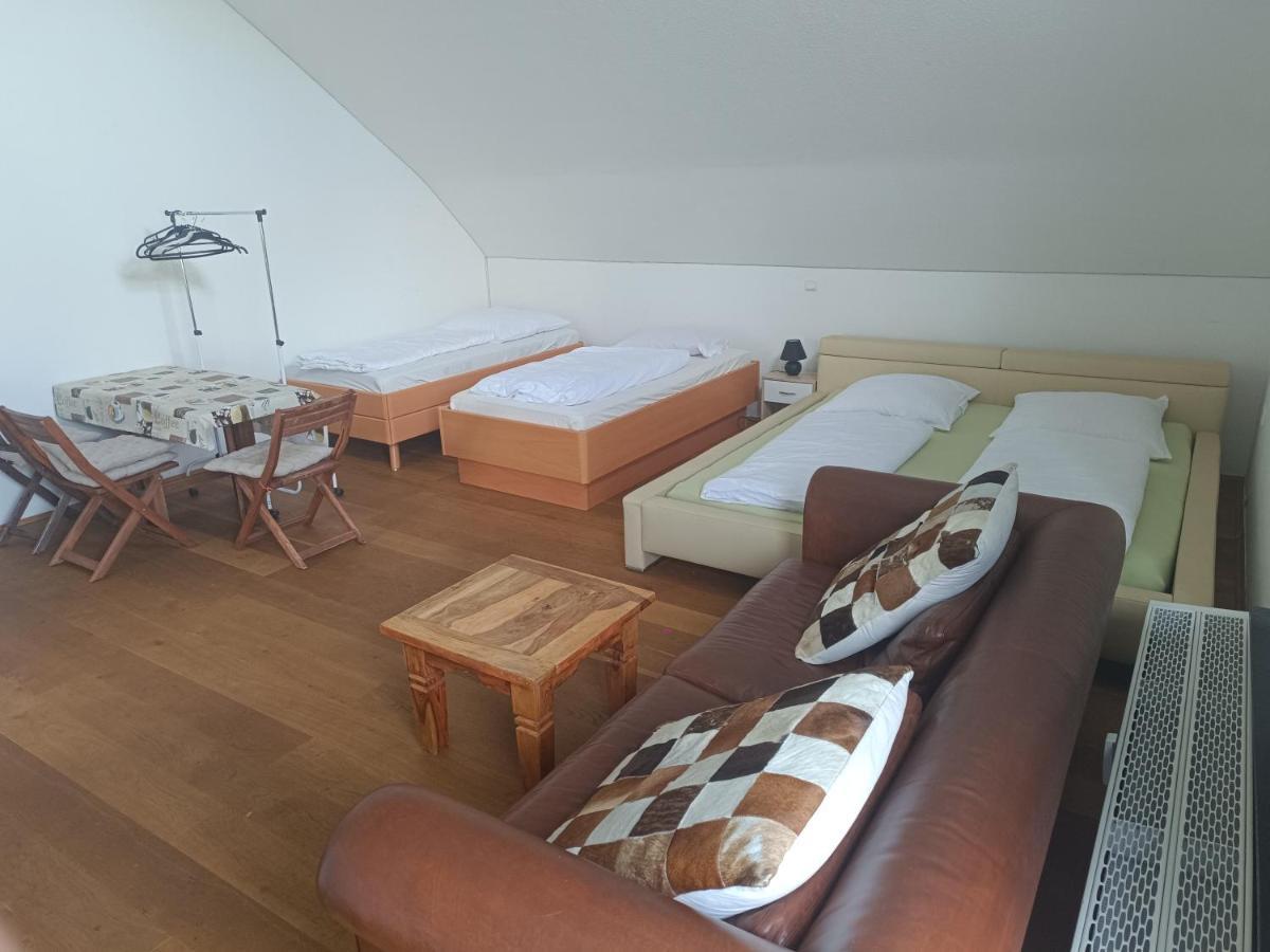 In Villa 56 Qm Apartment, 24 H Check-In,Free Parking Hannover Buitenkant foto