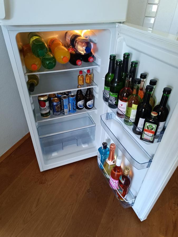In Villa 56 Qm Apartment, 24 H Check-In,Free Parking Hannover Buitenkant foto